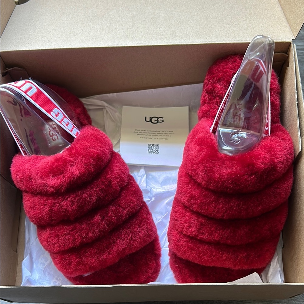 UGG Slippers - Picture 3 of 3